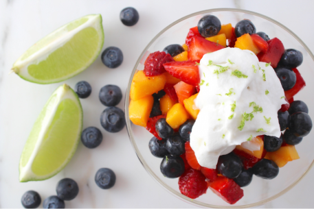 Fruit salad with or without ice cream